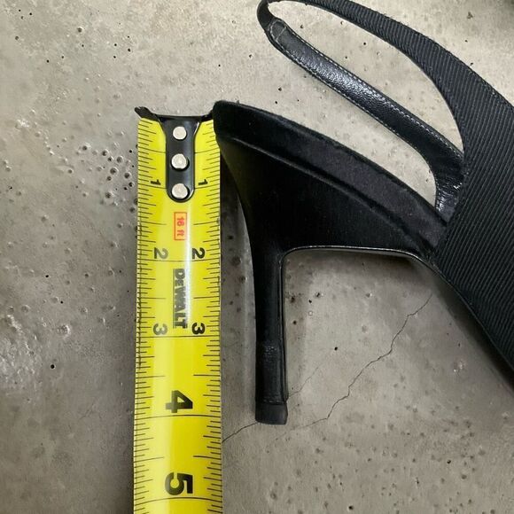 Badgely Mischka Jewel Emblem Slingback Heels - Picture 10 of 10